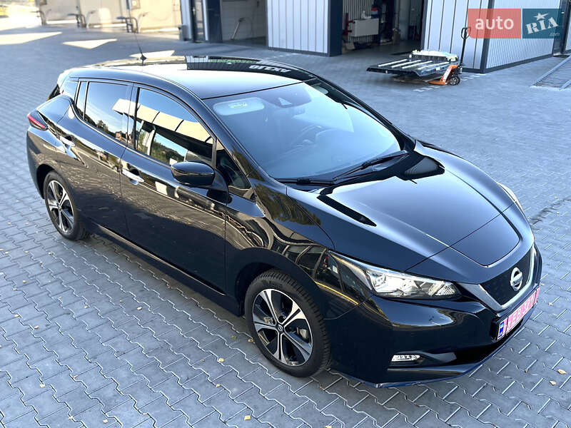 Хэтчбек Nissan Leaf 2019 в Владимире фото 21 Хэтчбек Nissan Leaf 2019 в Владимире