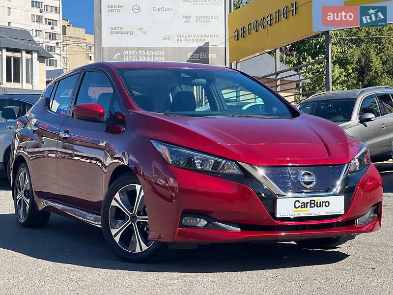 Nissan Leaf 2021