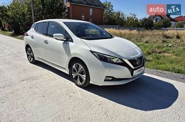 Хэтчбек Nissan Leaf 2020 в Хмельницком