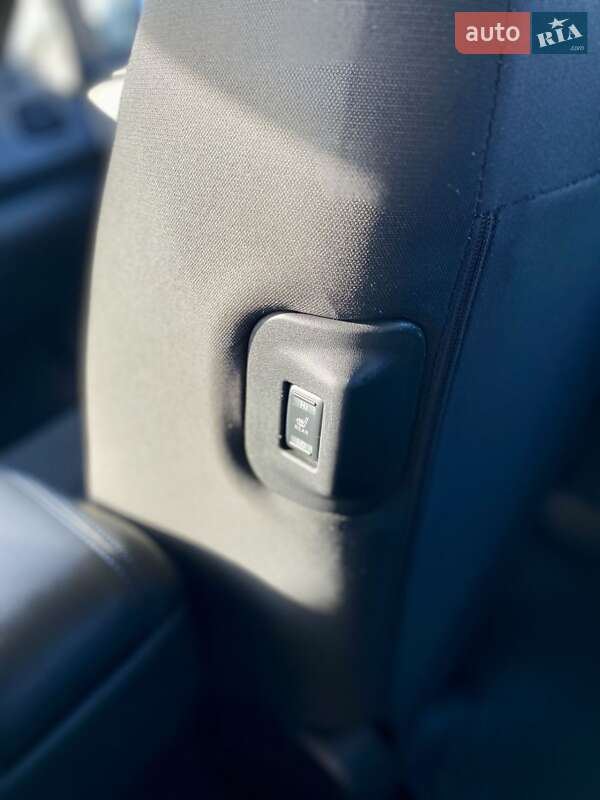 Хетчбек Nissan Leaf 2013 в Новояворівську фото 19 Хетчбек Nissan Leaf 2013 в Новояворівську