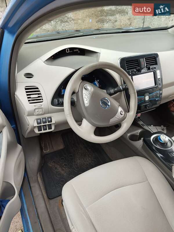 Хэтчбек Nissan Leaf 2012 в Черкассах фото 2 Хэтчбек Nissan Leaf 2012 в Черкассах