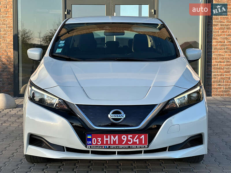 Хэтчбек Nissan Leaf 2019 в Тернополе