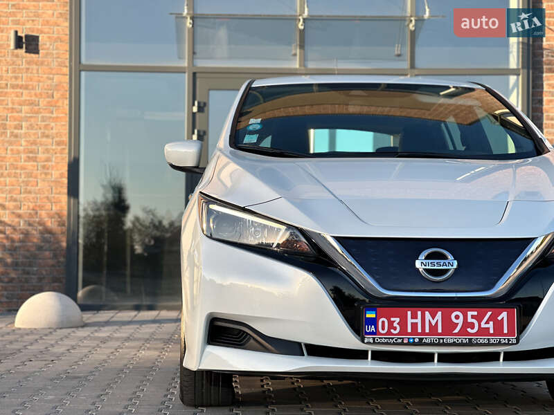 Хэтчбек Nissan Leaf 2019 в Тернополе