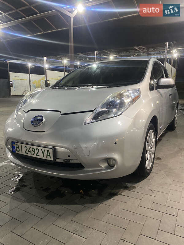 Nissan Leaf 2014