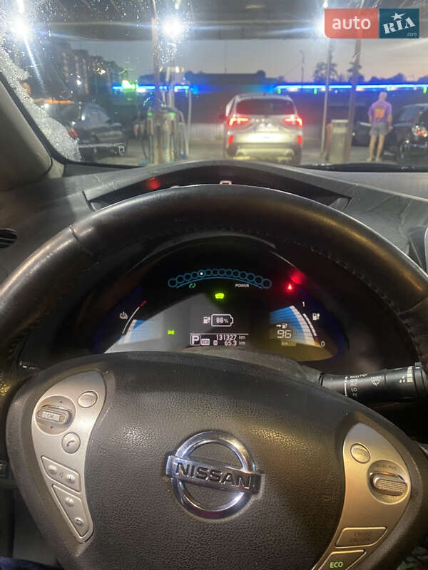Хэтчбек Nissan Leaf 2014 в Кременчуге фото 18 Хэтчбек Nissan Leaf 2014 в Кременчуге