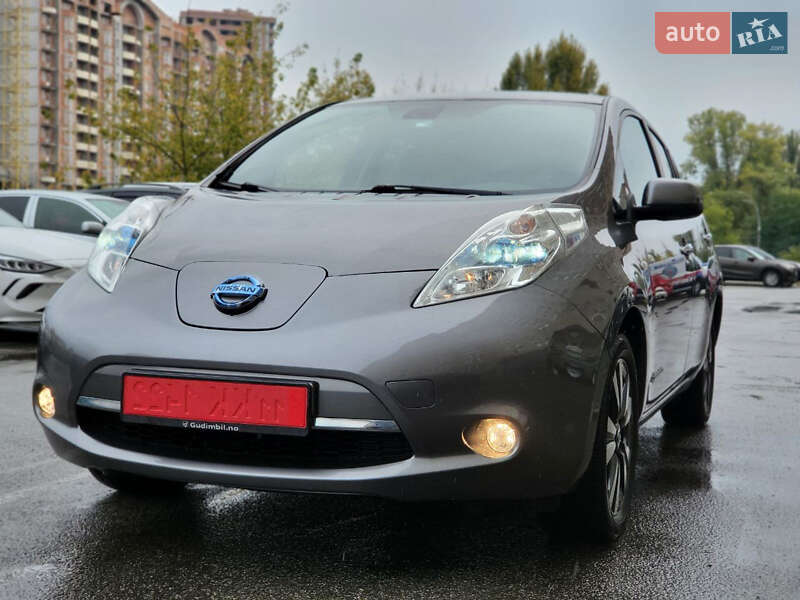 Nissan Leaf 2015