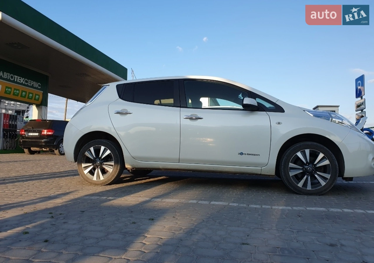 2017 Nissan Leaf - мініатюра 64