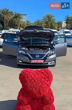 Хэтчбек Nissan Leaf 2020 в Ровно