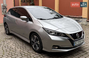 Хэтчбек Nissan Leaf 2018 в Львове