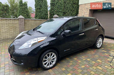 Хэтчбек Nissan Leaf 2014 в Черновцах