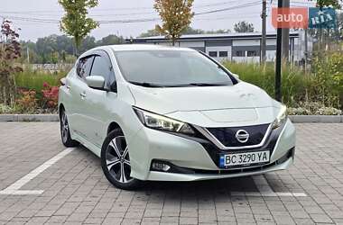 Хетчбек Nissan Leaf 2018 в Львові