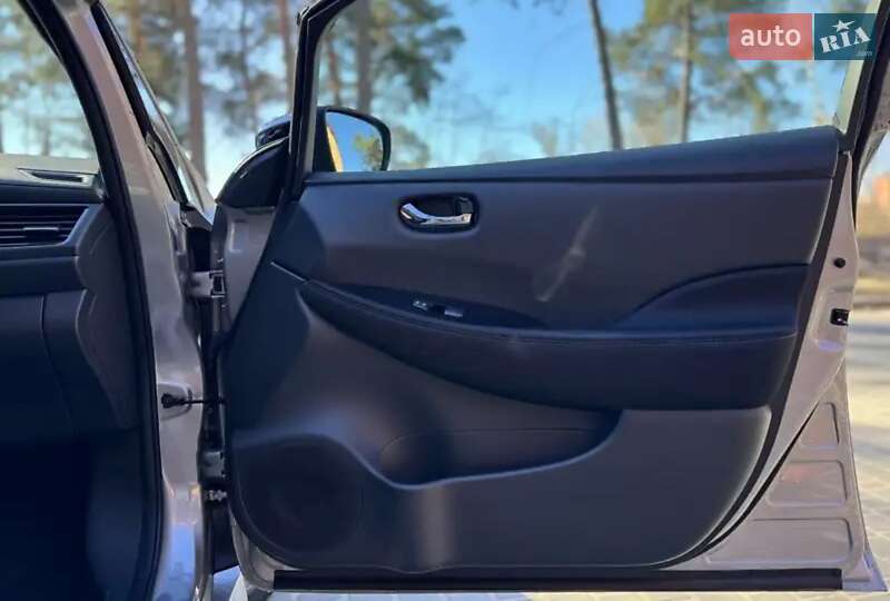 Хэтчбек Nissan Leaf 2018 в Кропивницком фото 5 Хэтчбек Nissan Leaf 2018 в Кропивницком
