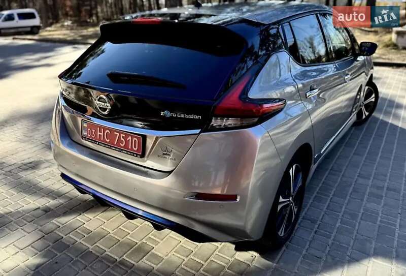 Хэтчбек Nissan Leaf 2018 в Кропивницком фото 15 Хэтчбек Nissan Leaf 2018 в Кропивницком