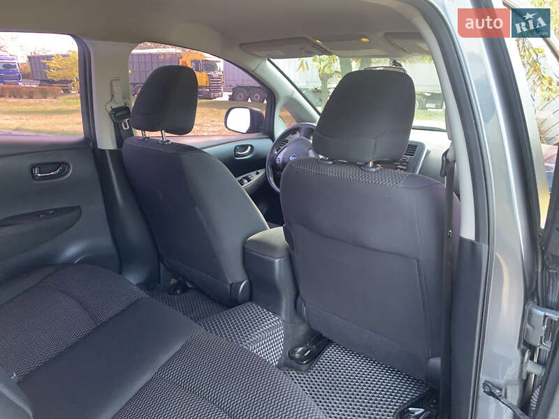 Хэтчбек Nissan Leaf 2014 в Днепре фото 26 Хэтчбек Nissan Leaf 2014 в Днепре