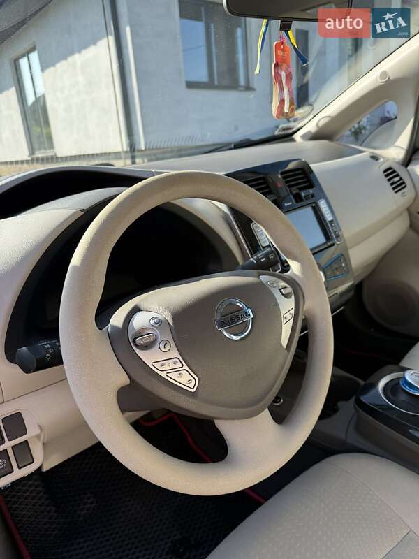 Хэтчбек Nissan Leaf 2012 в Хмельницком фото 13 Хэтчбек Nissan Leaf 2012 в Хмельницком