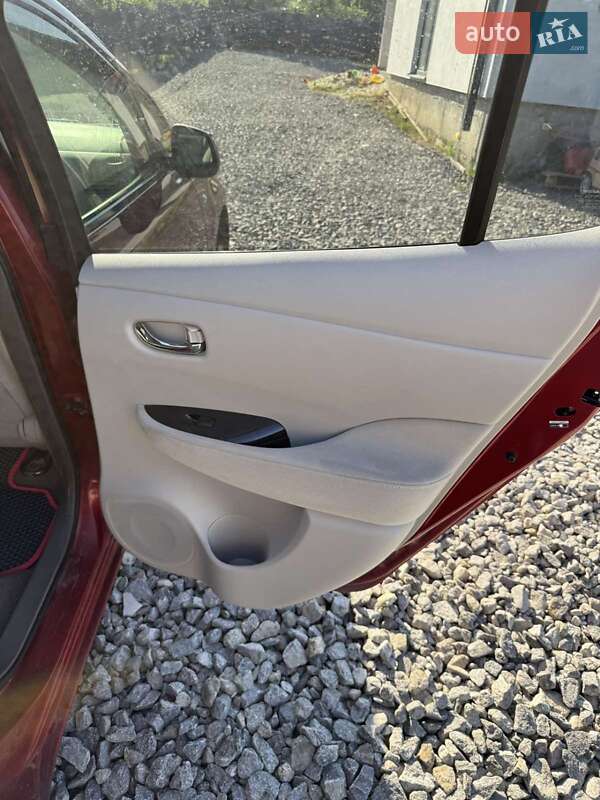 Хэтчбек Nissan Leaf 2012 в Хмельницком фото 11 Хэтчбек Nissan Leaf 2012 в Хмельницком