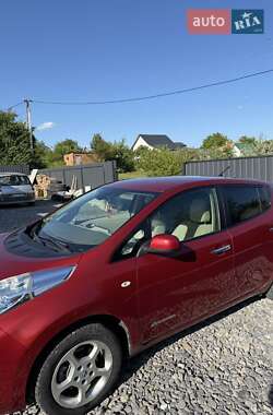 Хэтчбек Nissan Leaf 2012 в Хмельницком