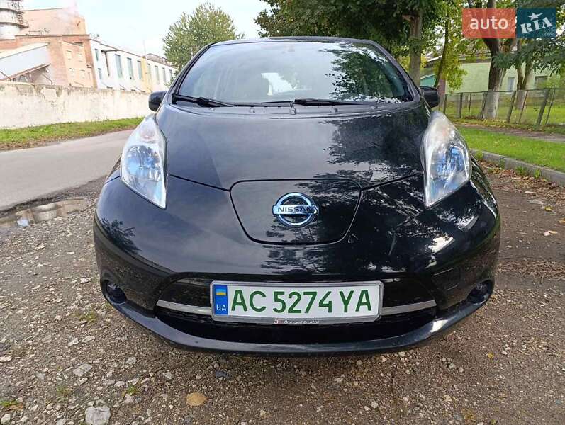 Хэтчбек Nissan Leaf 2013 в Луцке