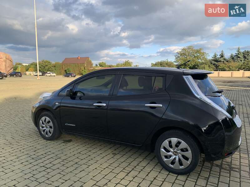 Хэтчбек Nissan Leaf 2014 в Одессе