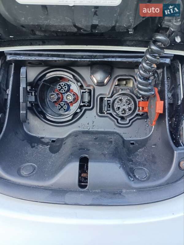 Хетчбек Nissan Leaf 2014 в Кропивницькому фото 19 Хетчбек Nissan Leaf 2014 в Кропивницькому