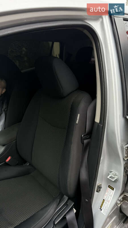 Хэтчбек Nissan Leaf 2014 в Каменец-Подольском