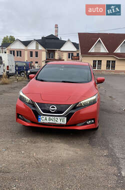 Хетчбек Nissan Leaf 2018 в Черкасах