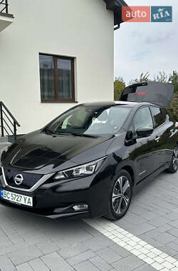 Хэтчбек Nissan Leaf 2018 в Львове