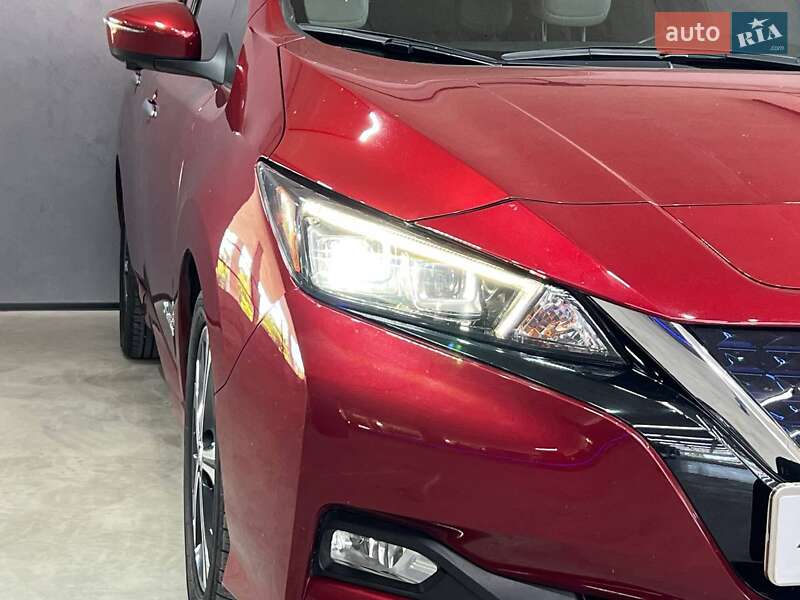 Хэтчбек Nissan Leaf 2018 в Одессе