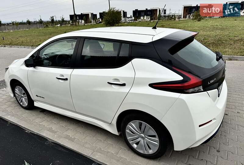 Хетчбек Nissan Leaf 2020 в Рівному