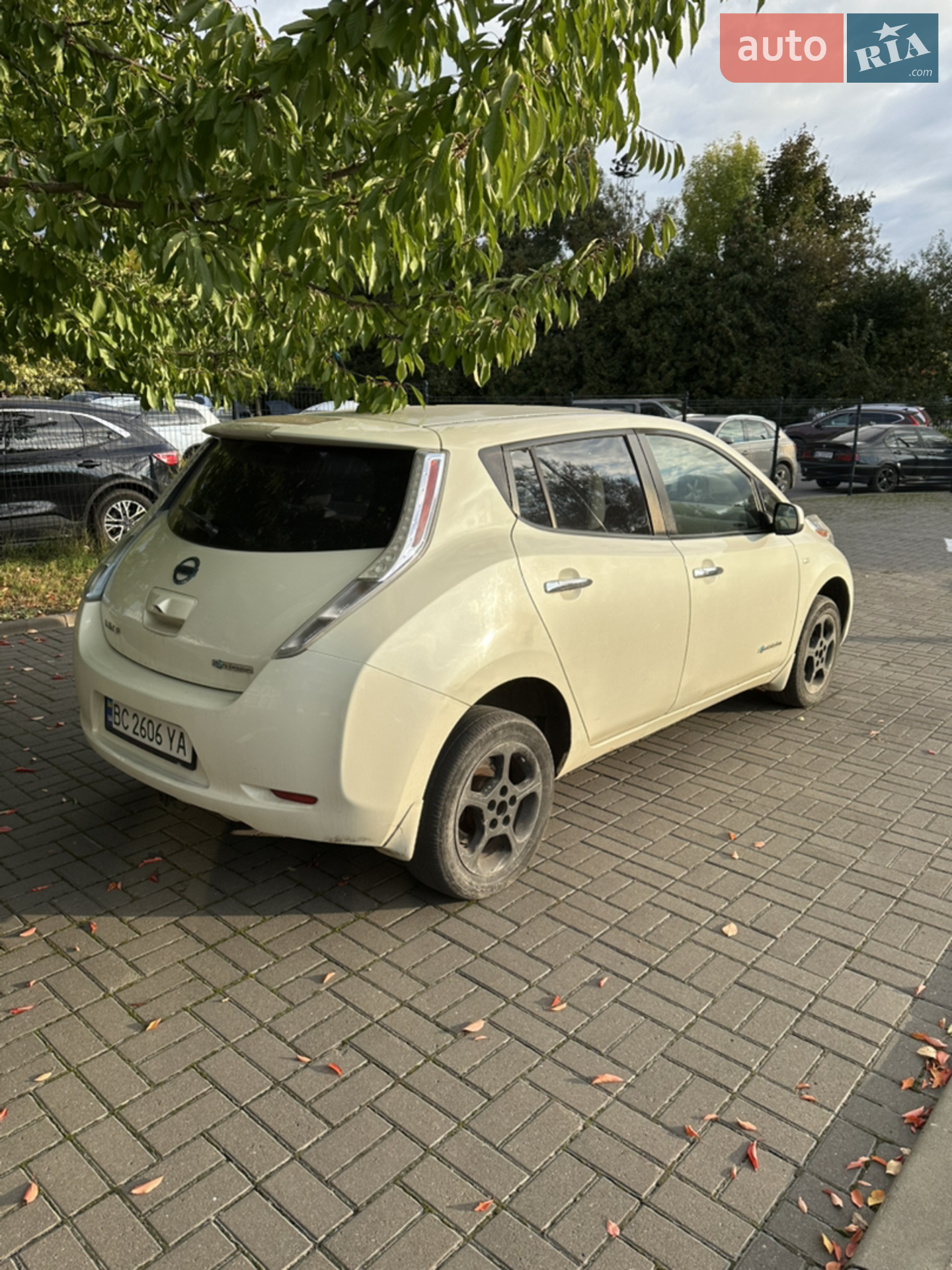 2011 Nissan Leaf - мініатюра 16