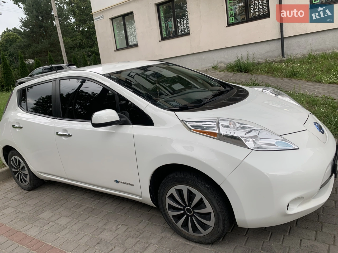 2015 Nissan Leaf - мініатюра 15