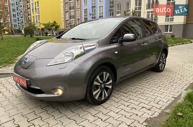 Хэтчбек Nissan Leaf 2015 в Черновцах