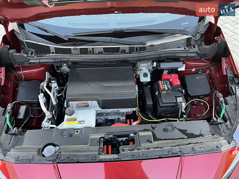 Хэтчбек Nissan Leaf 2019 в Каменец-Подольском фото 16 Хэтчбек Nissan Leaf 2019 в Каменец-Подольском