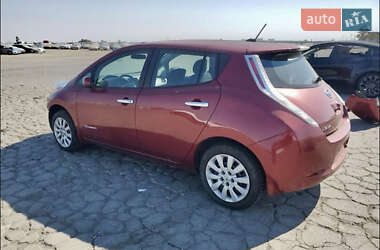 Хэтчбек Nissan Leaf 2015 в Ровно