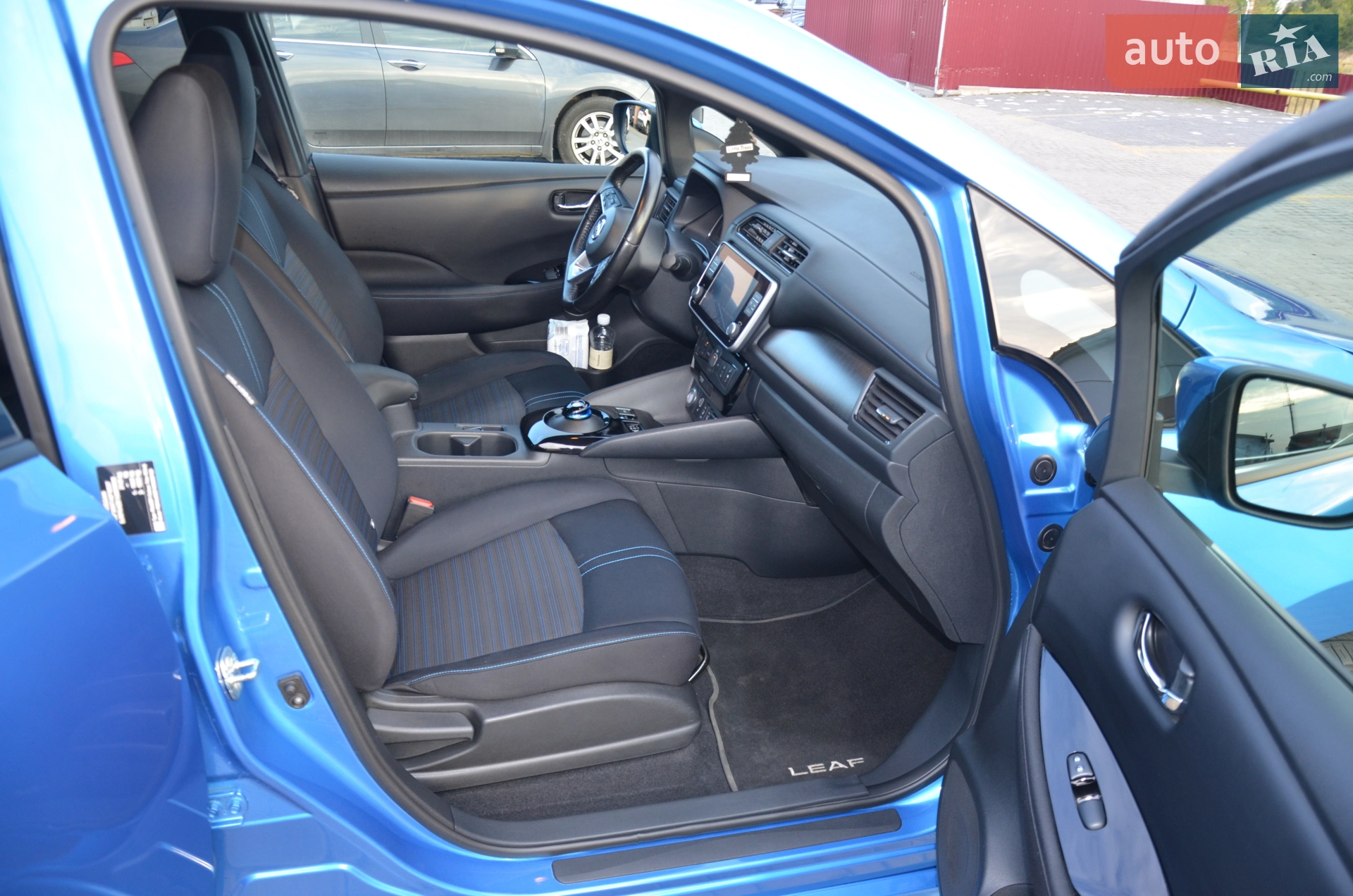 2020 Nissan Leaf - мініатюра 14
