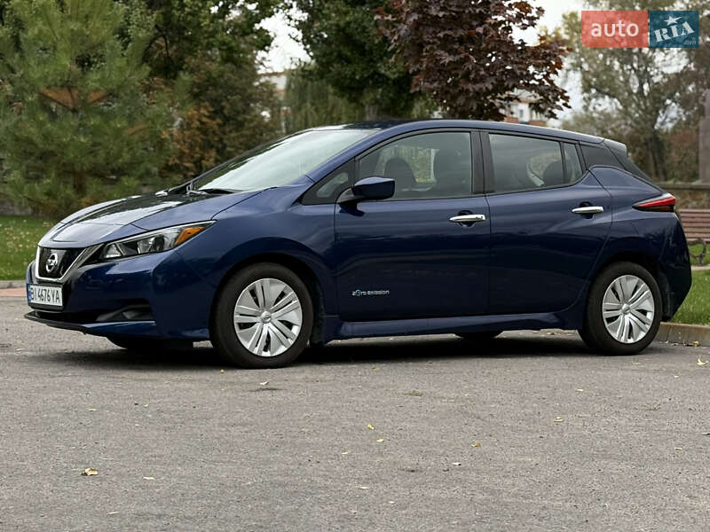 Хэтчбек Nissan Leaf 2018 в Кременчуге фото 3 Хэтчбек Nissan Leaf 2018 в Кременчуге