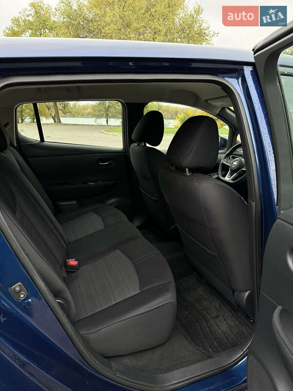 Хэтчбек Nissan Leaf 2018 в Кременчуге фото 20 Хэтчбек Nissan Leaf 2018 в Кременчуге