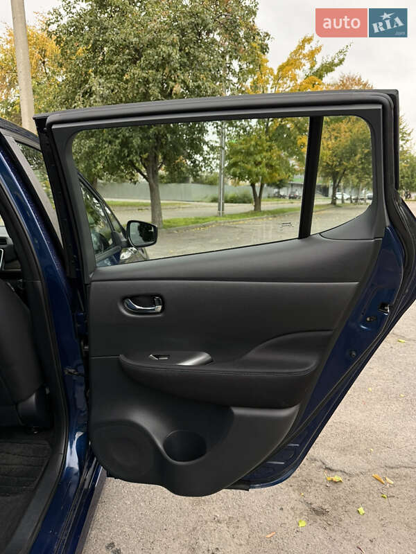 Хэтчбек Nissan Leaf 2018 в Кременчуге фото 27 Хэтчбек Nissan Leaf 2018 в Кременчуге