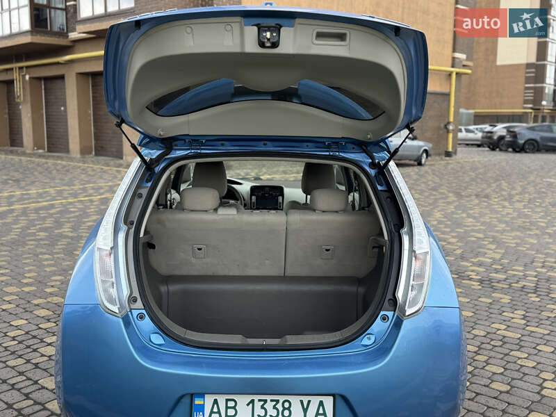 Хетчбек Nissan Leaf 2013 в Вінниці