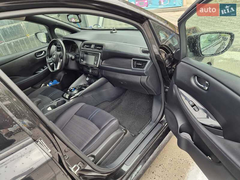 Хетчбек Nissan Leaf 2018 в Хмельницькому фото 11 Хетчбек Nissan Leaf 2018 в Хмельницькому
