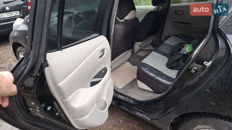 Хетчбек Nissan Leaf 2011 в Білій Церкві