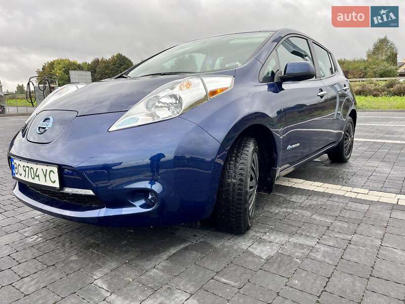 Хэтчбек Nissan Leaf 2017 в Львове