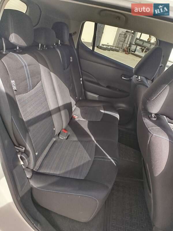 Хетчбек Nissan Leaf 2020 в Миколаєві