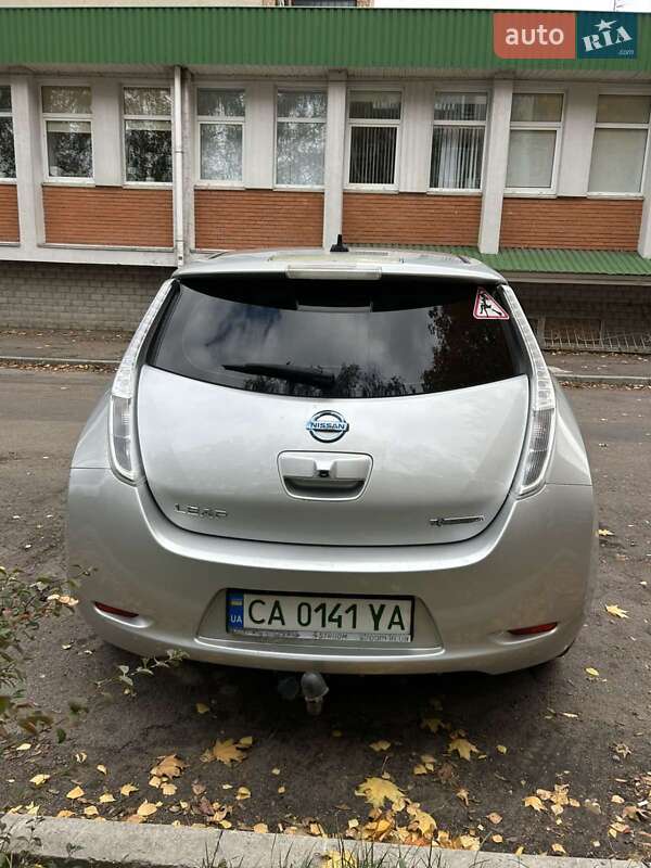 Хэтчбек Nissan Leaf 2014 в Черкассах