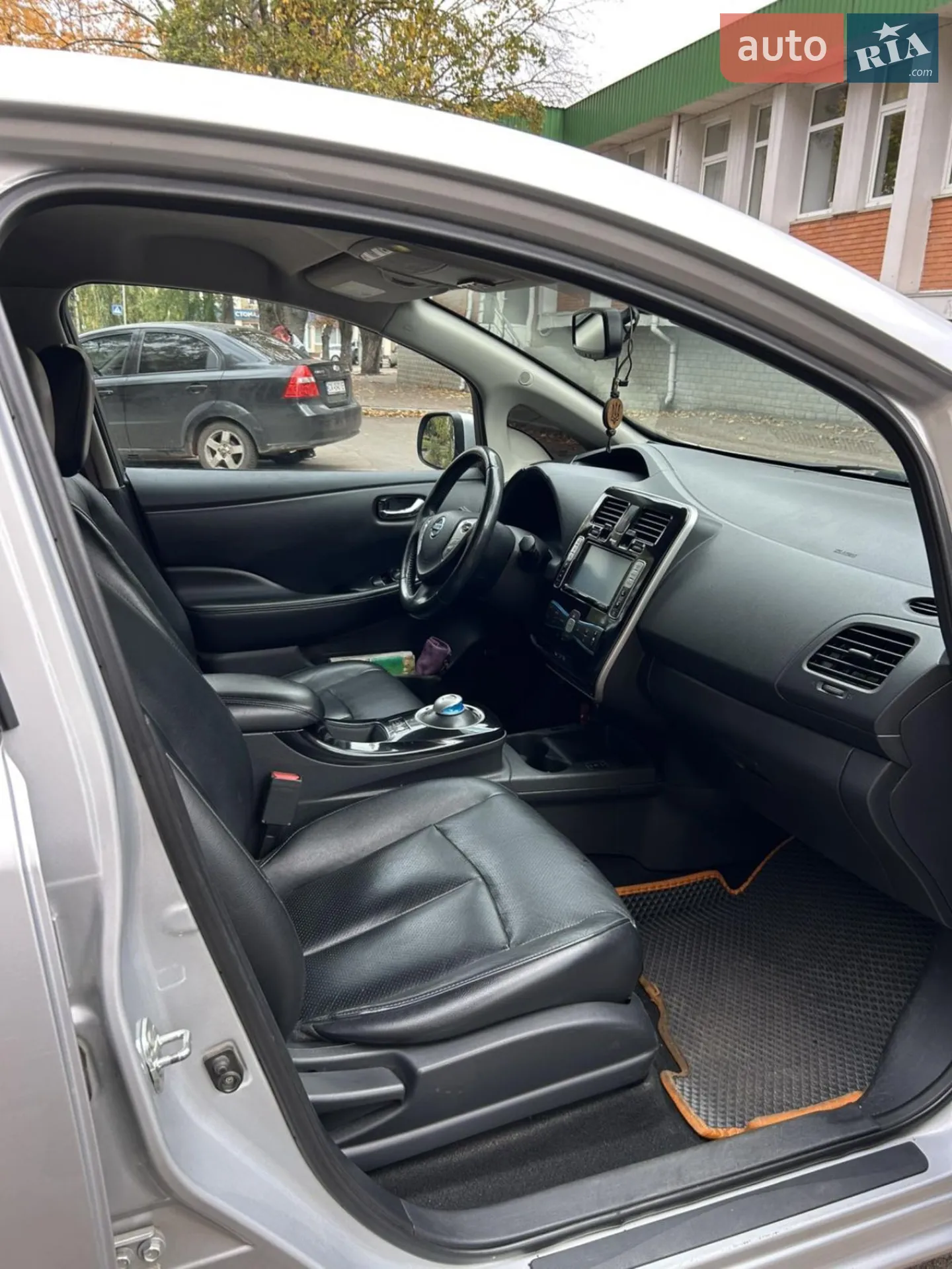 2014 Nissan Leaf - мініатюра 17