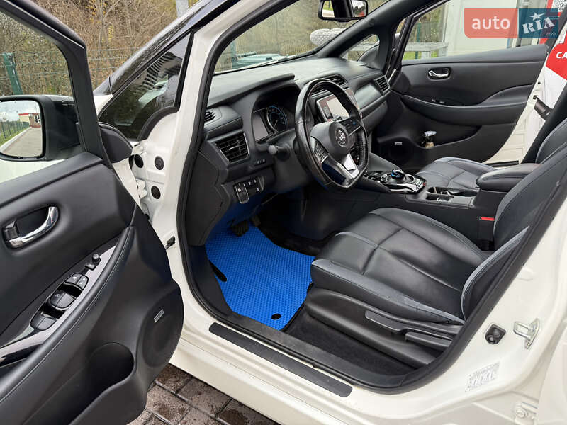 Хетчбек Nissan Leaf 2019 в Києві фото 23 Хетчбек Nissan Leaf 2019 в Києві