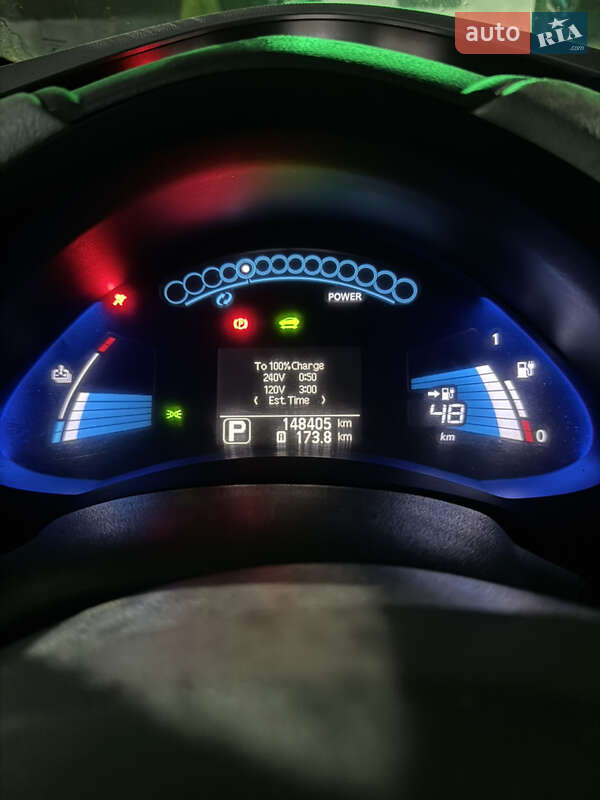 Хэтчбек Nissan Leaf 2011 в Виннице