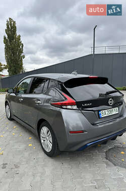 Хетчбек Nissan Leaf 2018 в 