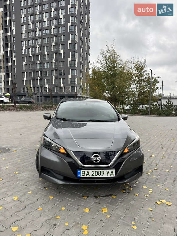 Хэтчбек Nissan Leaf 2018 в Кропивницком фото 22 Хэтчбек Nissan Leaf 2018 в Кропивницком