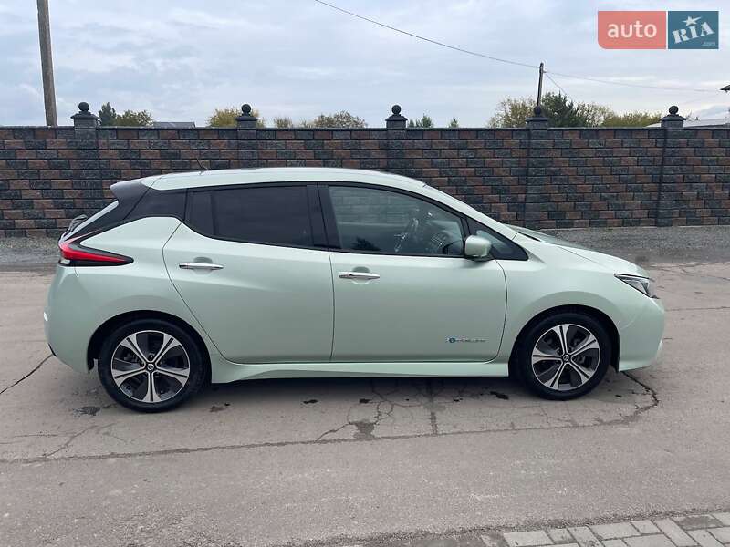 Хетчбек Nissan Leaf 2018 в Рівному фото 14 Хетчбек Nissan Leaf 2018 в Рівному